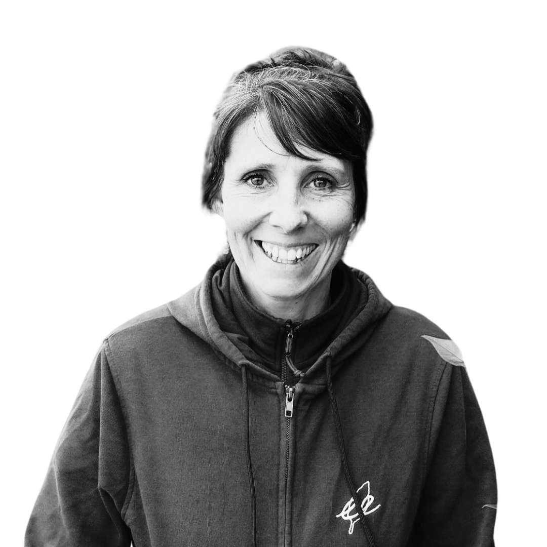 maëlys Almunia Directrice séjours été 2025 enfants nature lozère vacances en plein air tentes pédagogie active expériences